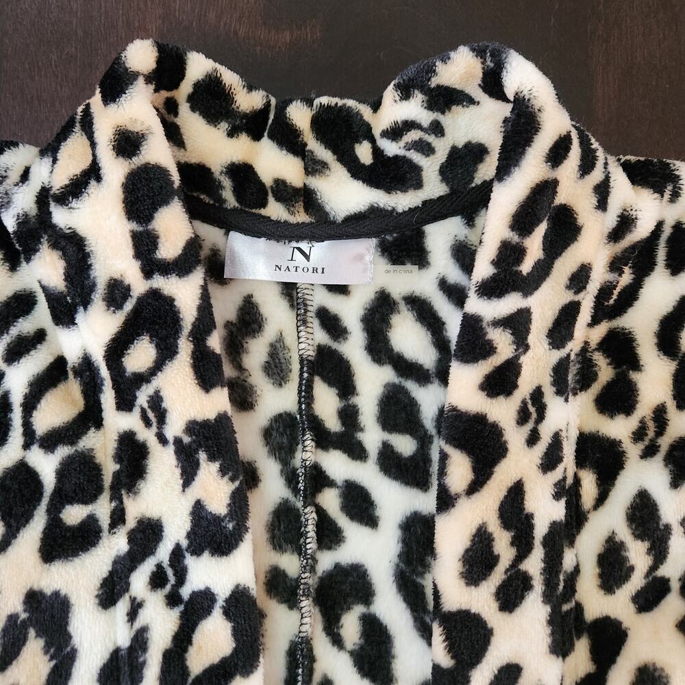 Natori Plush Leopard Print Open Front Cardigan Ro… - image 2
